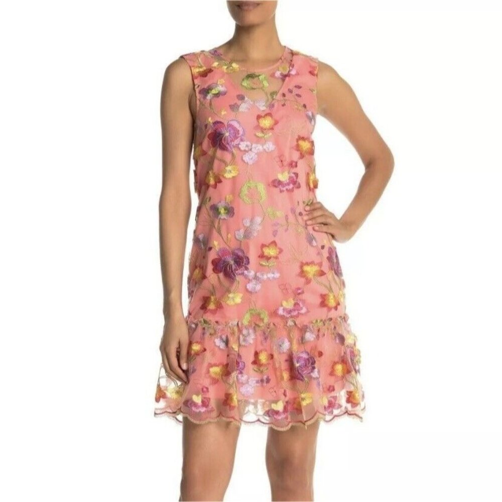 NWT Trina Turk Babs Embroidered Mesh Floral Print Peplum Sleeveless Dress Size 0